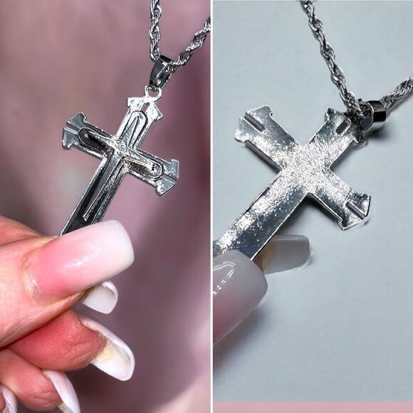 Men’s Necklace l 2” Cross Pendant l Stainless Steel l 24” Rope Chain l New - Picture 3 of 7
